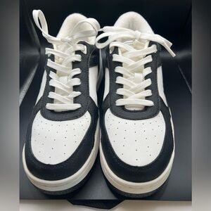 Alo Recovery Mode Sneakers Size 6 (Women’s)